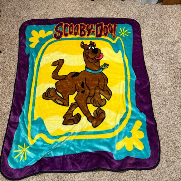 Vintage Scooby Doo Fleece Throw Blanket 50x60 Yellow Teal Plush Northwest - Picture 5 of 5